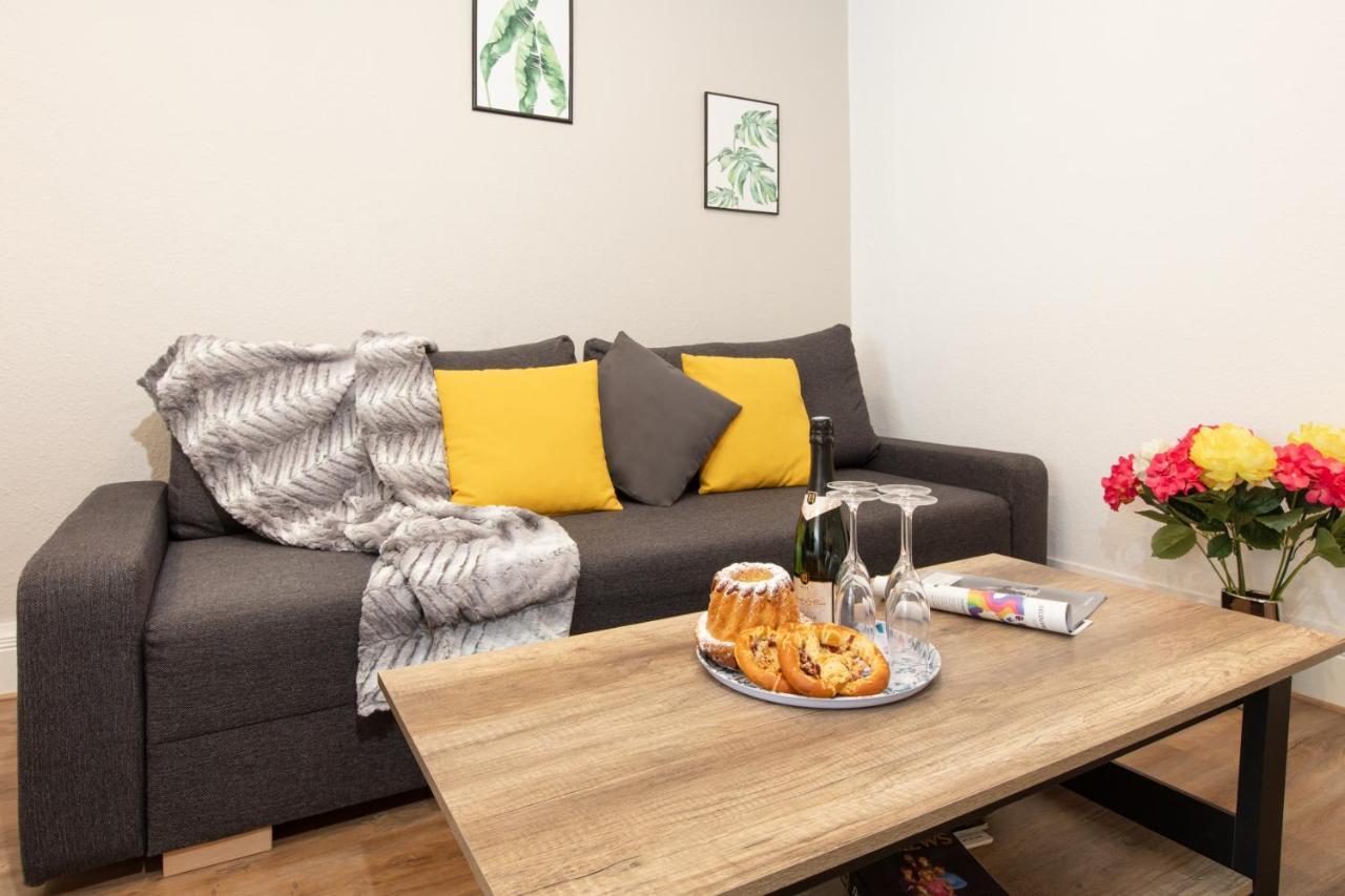 Le Green St Leon : Lit Queen Size * Wifi * Ideal Couple 콜마 외부 사진